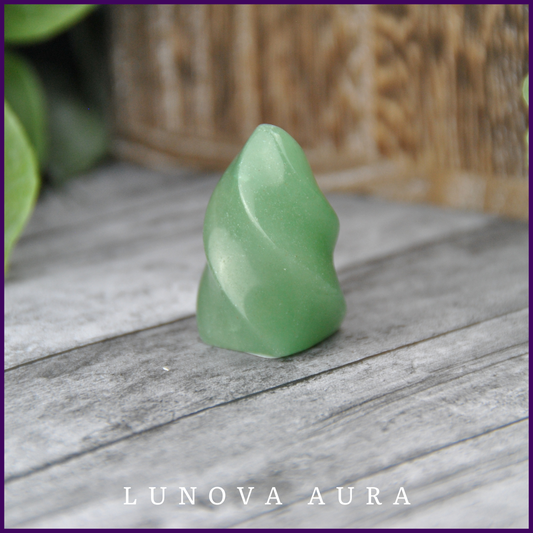 Green Aventurine Mini Flame Carving